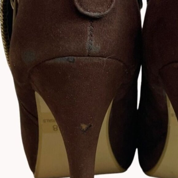 DbDk Fashion Women's Brown Suede Nicky Frances Heeled Booties Sz 8 - Picture 9 of 10